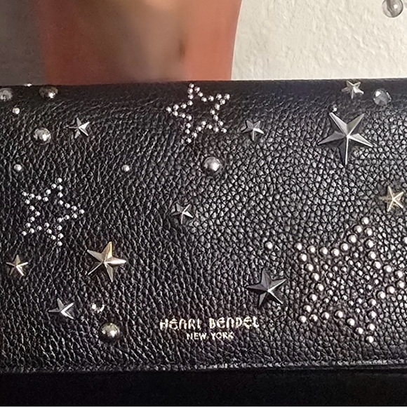 Henri Bendel Black Starry Wallet/Crossbody - Picture 2 of 8